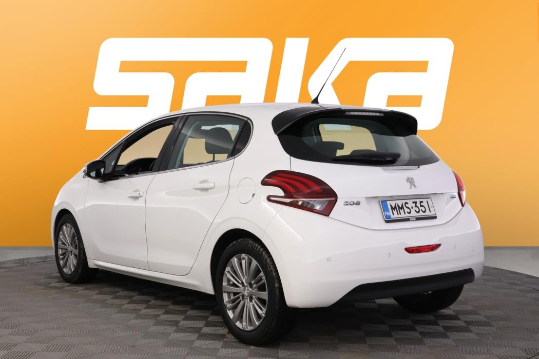 PEUGEOT 208 2017