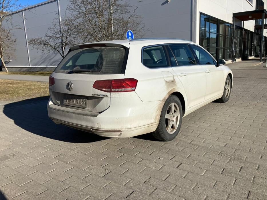 VOLKSWAGEN Passat 2015