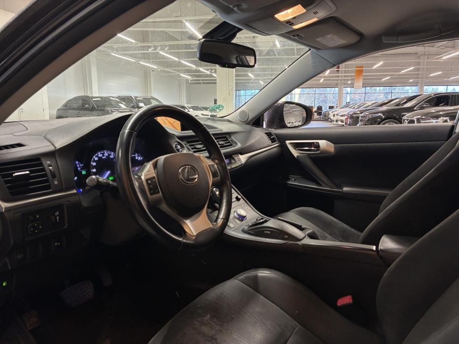 LEXUS CT 2012