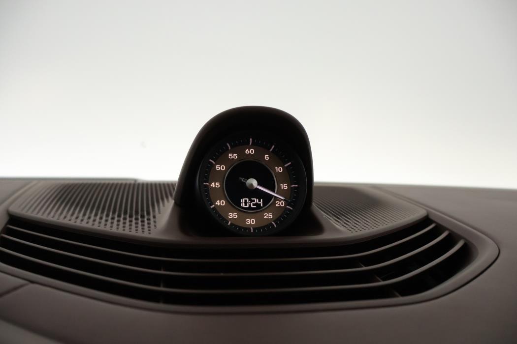 PORSCHE Taycan 2020