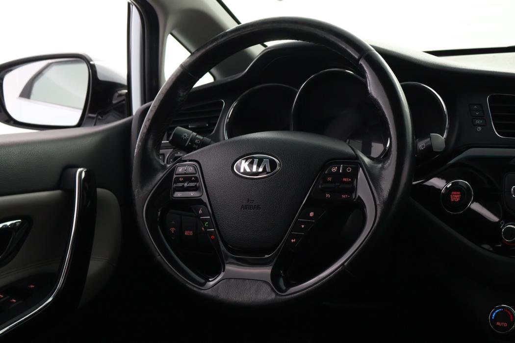 KIA cee'd 2013