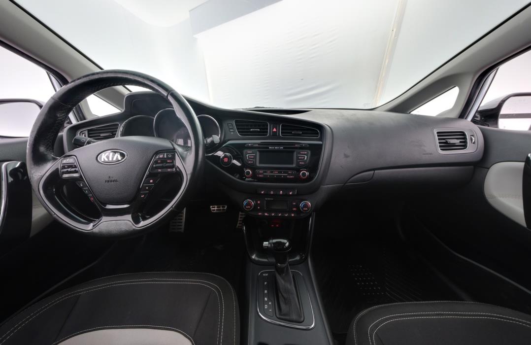 KIA cee'd 2013