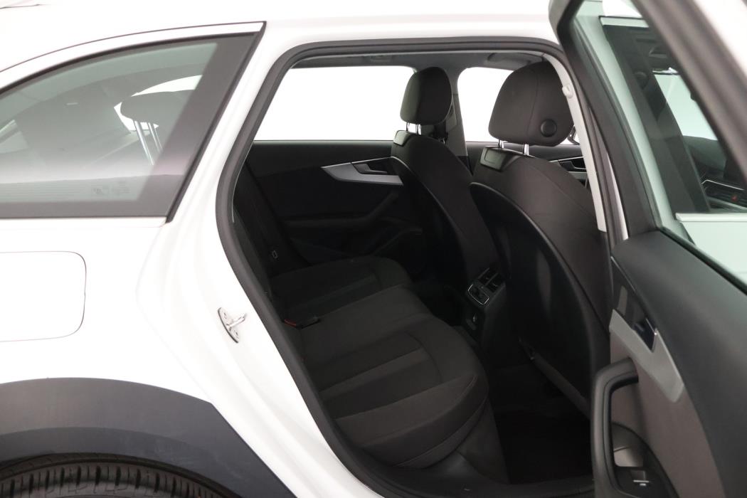 AUDI A4 allroad quattro 2018