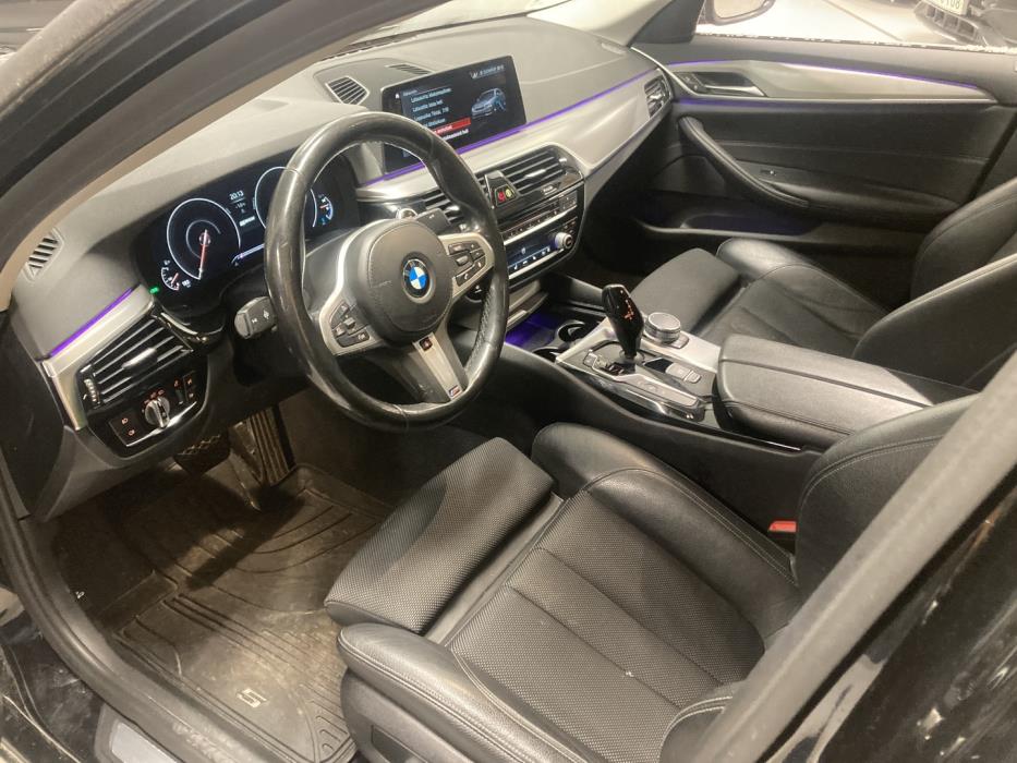 BMW 530 2019
