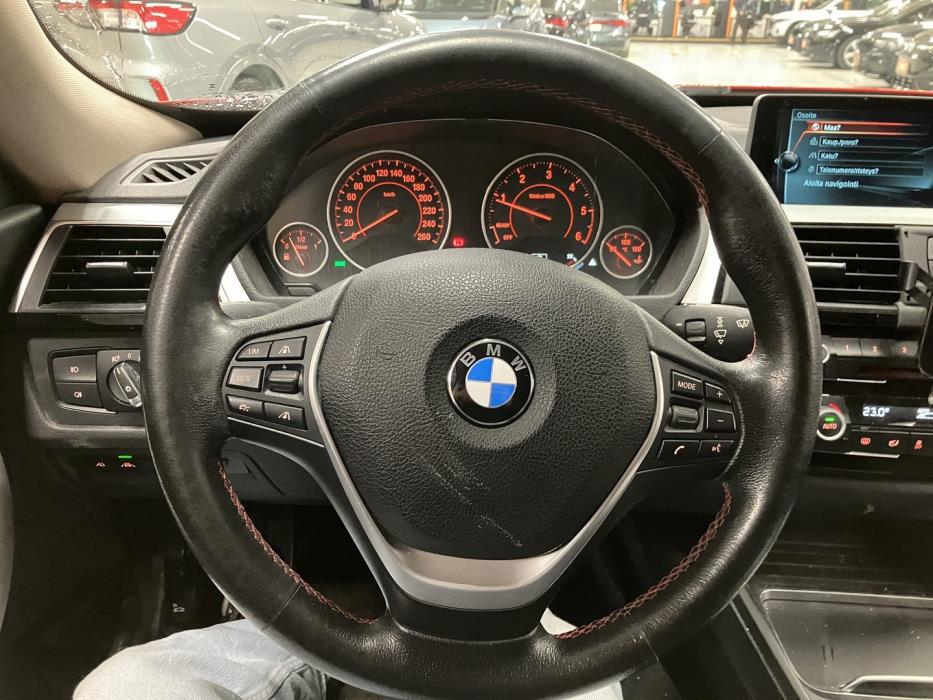 BMW 320 2017