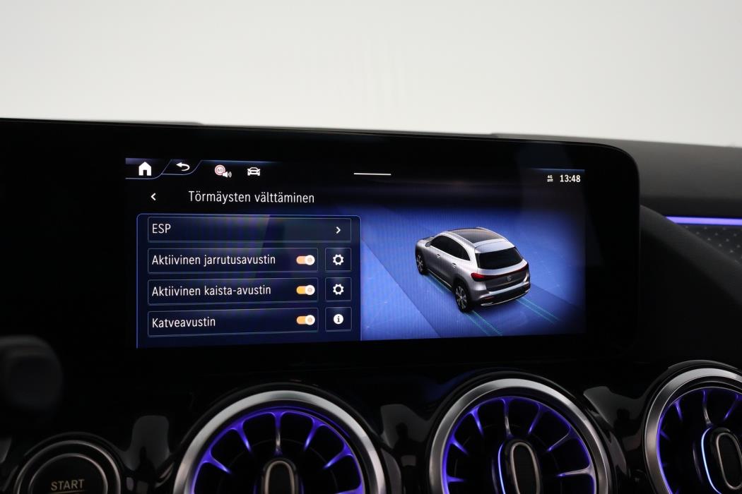 MERCEDES-BENZ EQA 2025