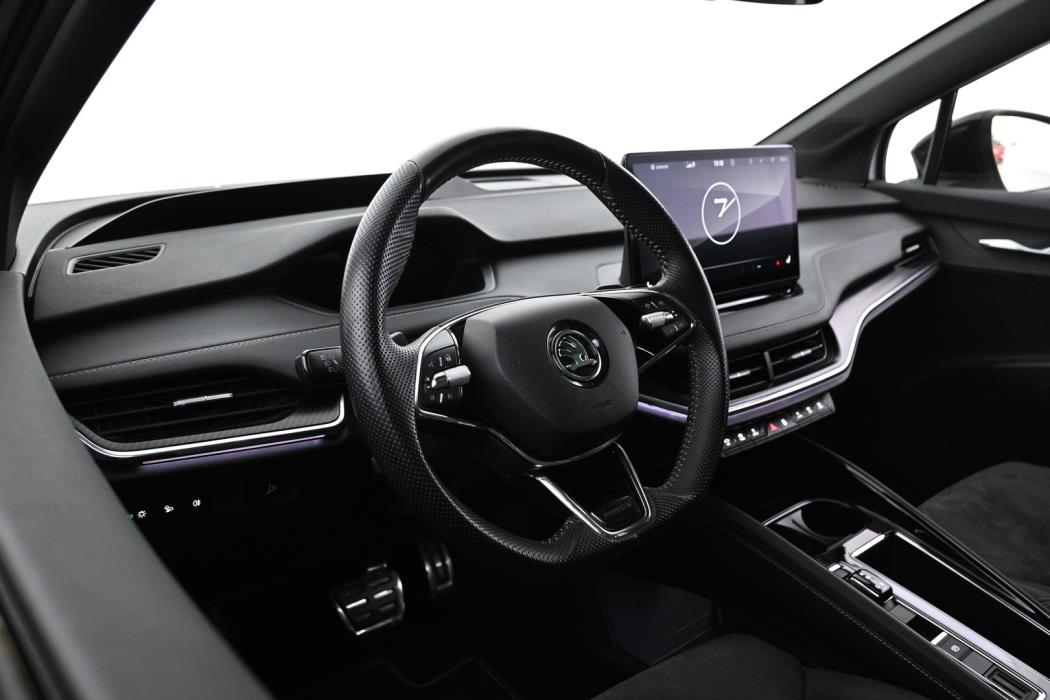 SKODA Enyaq 2023