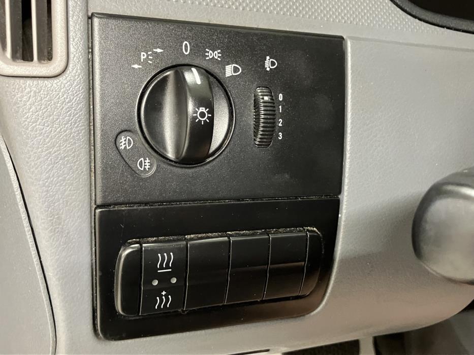 MERCEDES-BENZ Vito 2004