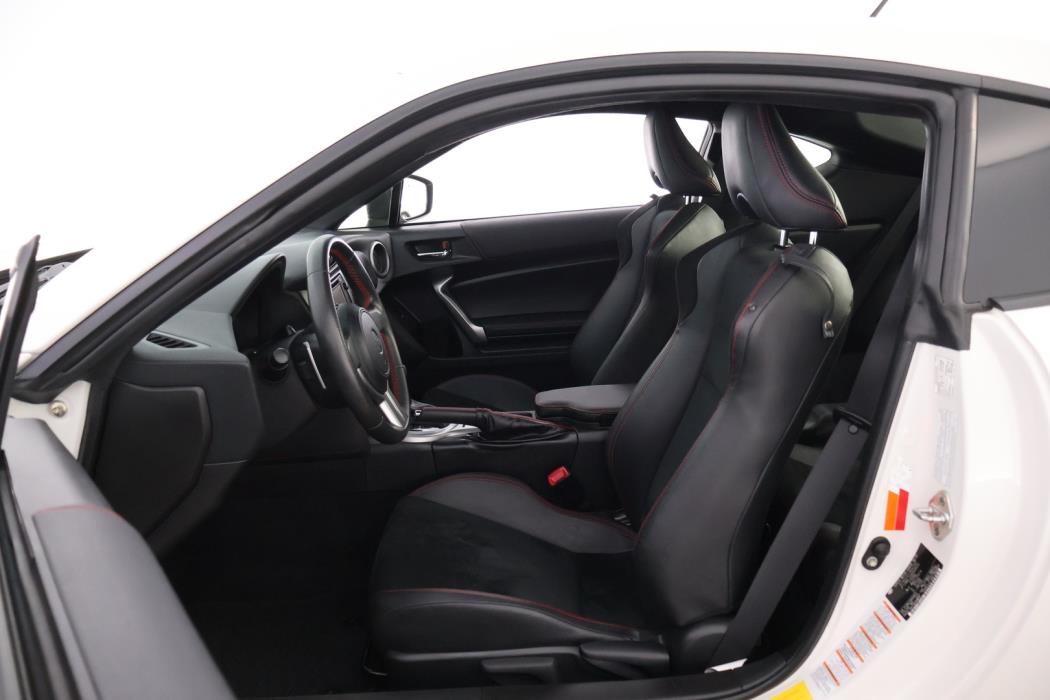 TOYOTA GT86 2013