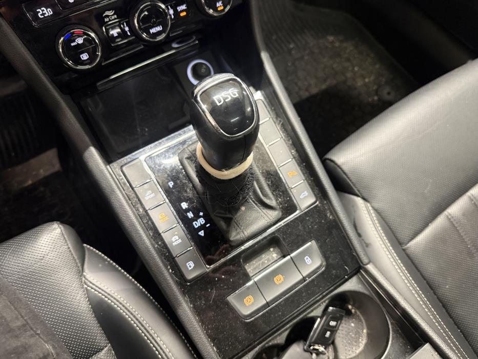 SKODA Superb 2021