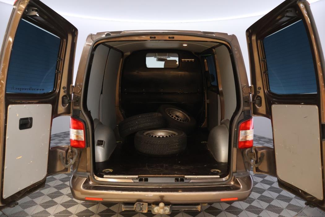 VOLKSWAGEN Transporter 2012