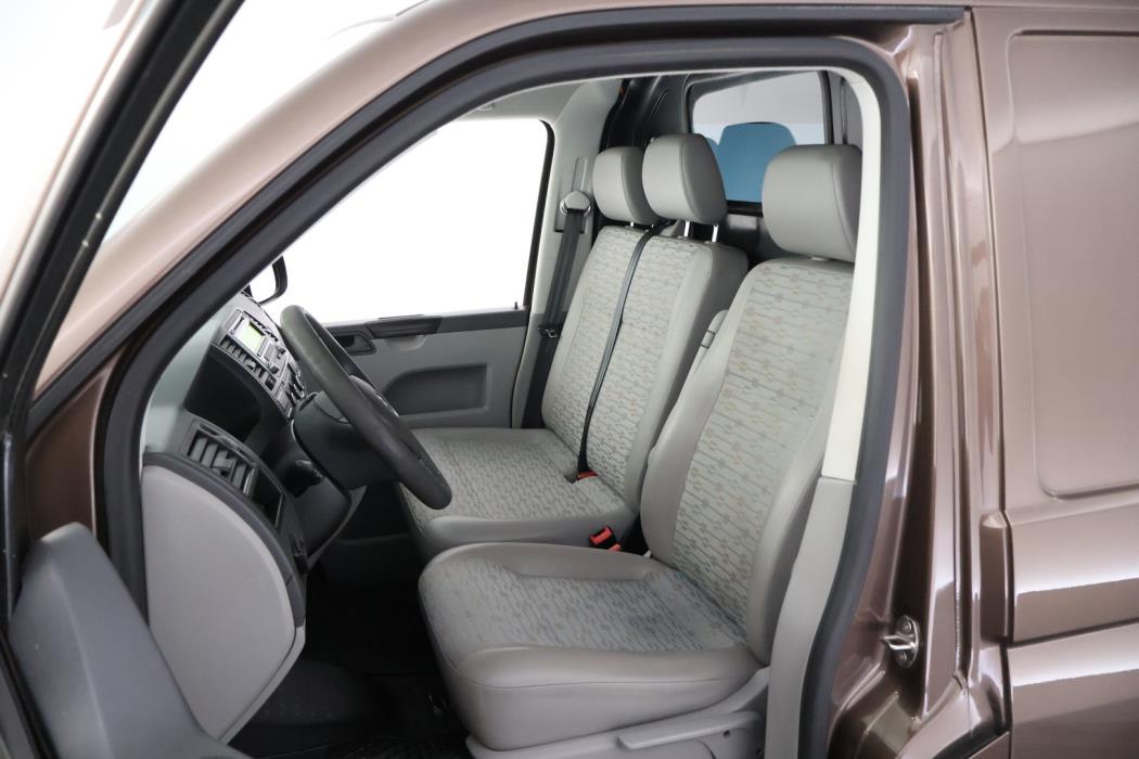 VOLKSWAGEN Transporter 2012