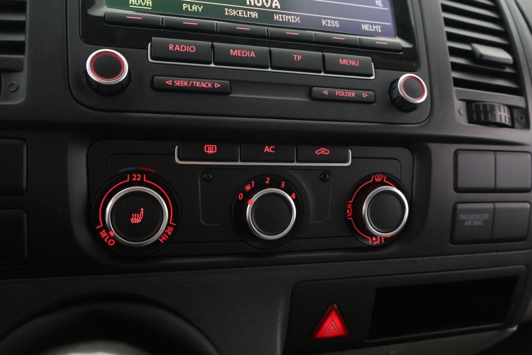 VOLKSWAGEN Transporter 2012