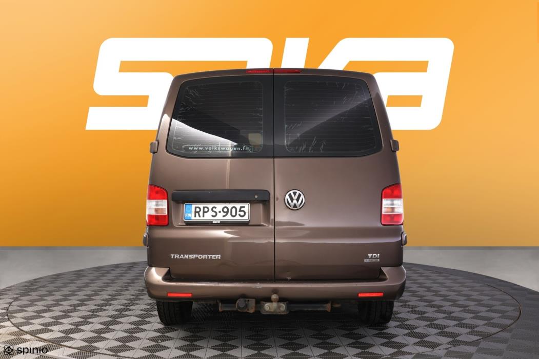 VOLKSWAGEN Transporter 2012