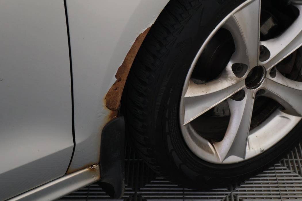VOLKSWAGEN Jetta 2011