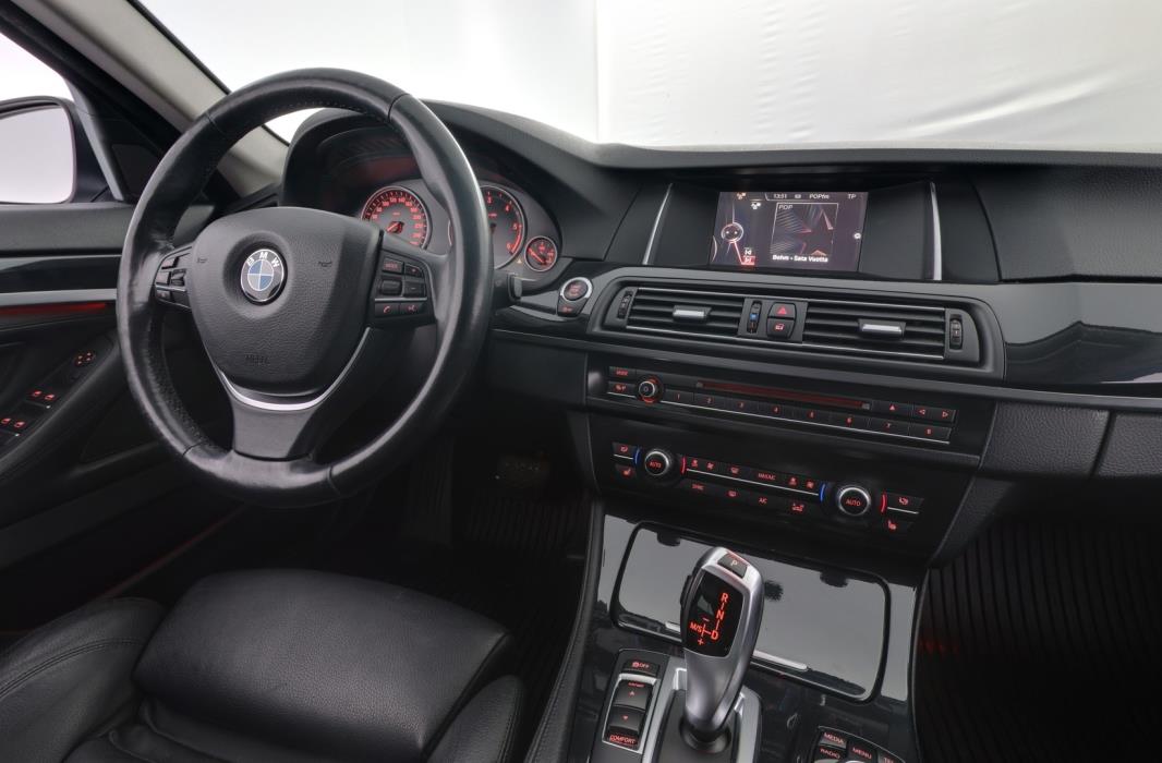 BMW 520 2016
