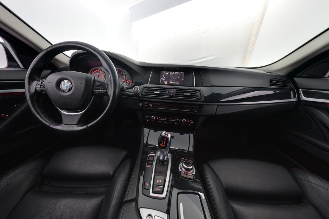 BMW 520 2016