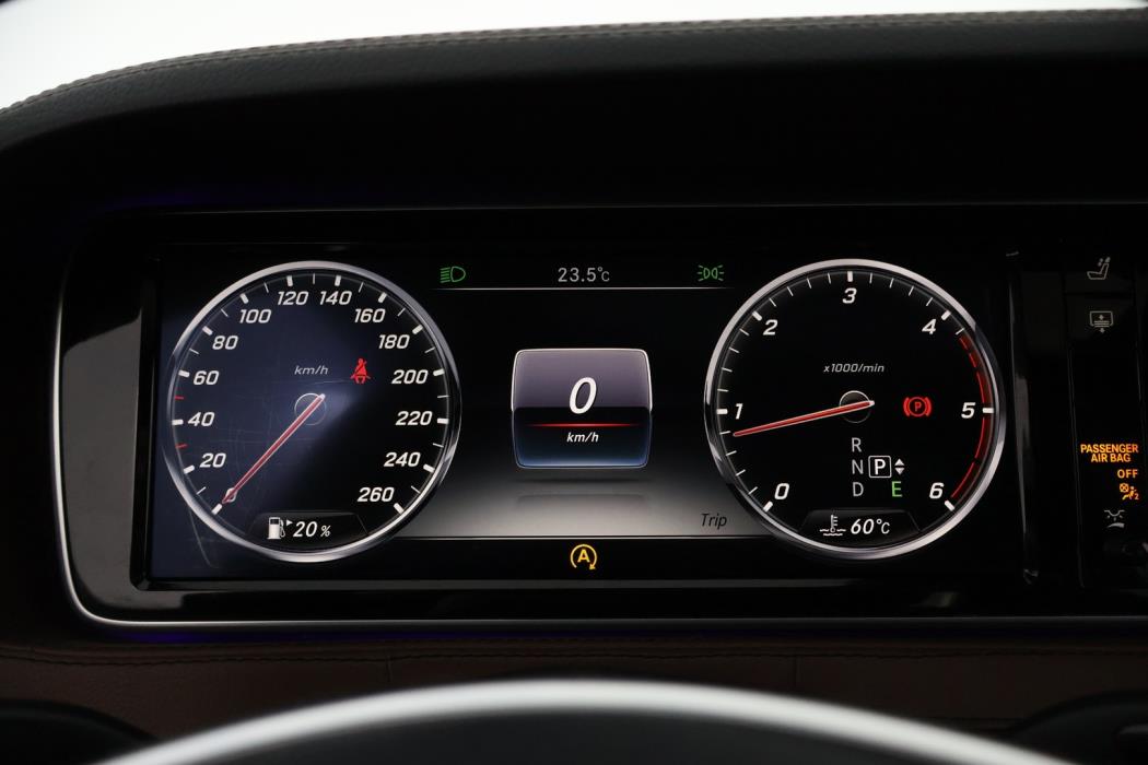 MERCEDES-BENZ S 2015