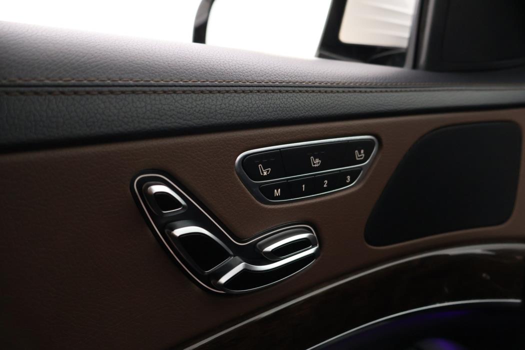MERCEDES-BENZ S 2015