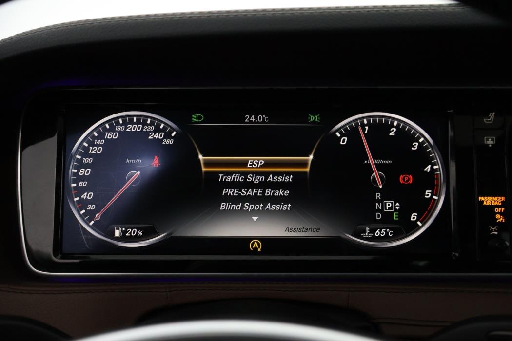 MERCEDES-BENZ S 2015