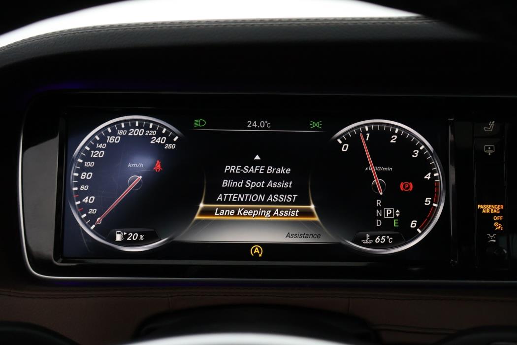 MERCEDES-BENZ S 2015