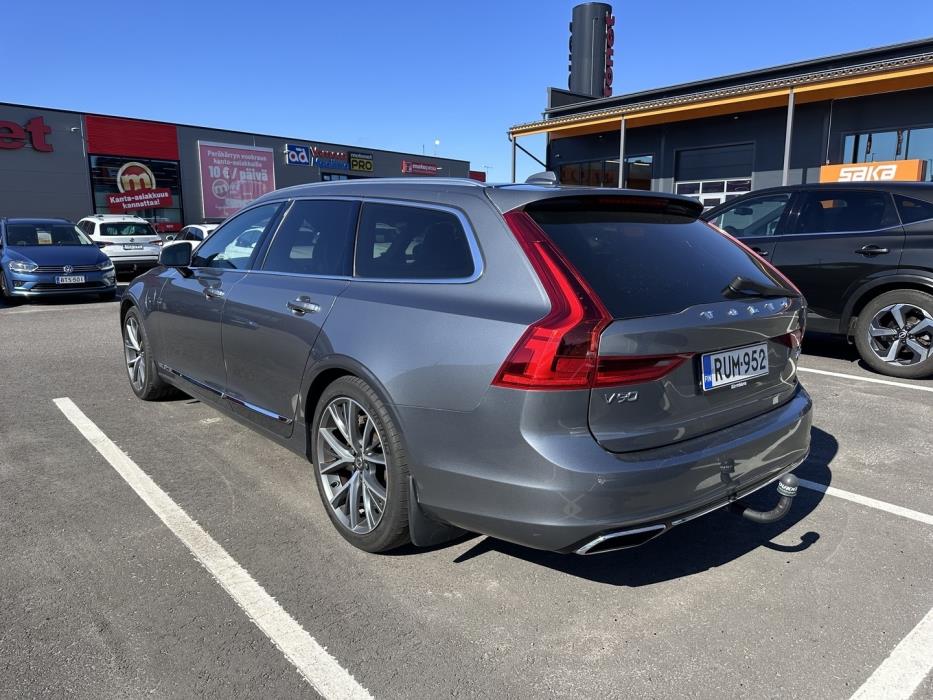 VOLVO V90 2017