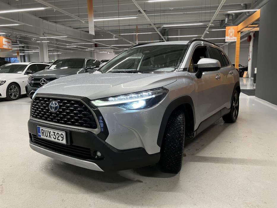 TOYOTA Corolla Cross 2023