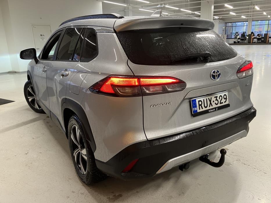 TOYOTA Corolla Cross 2023