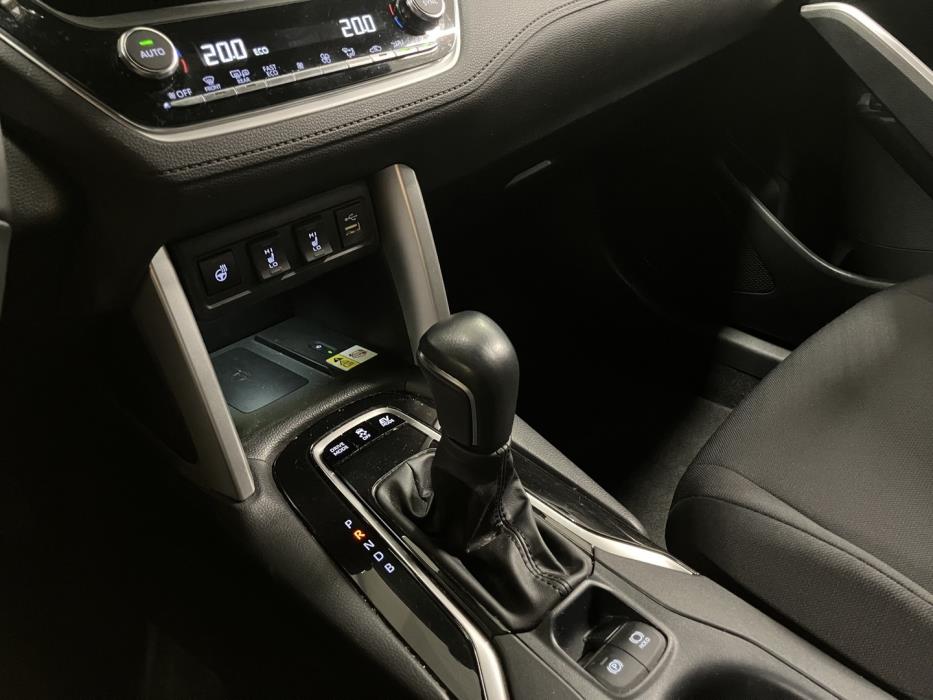 TOYOTA Corolla Cross 2023