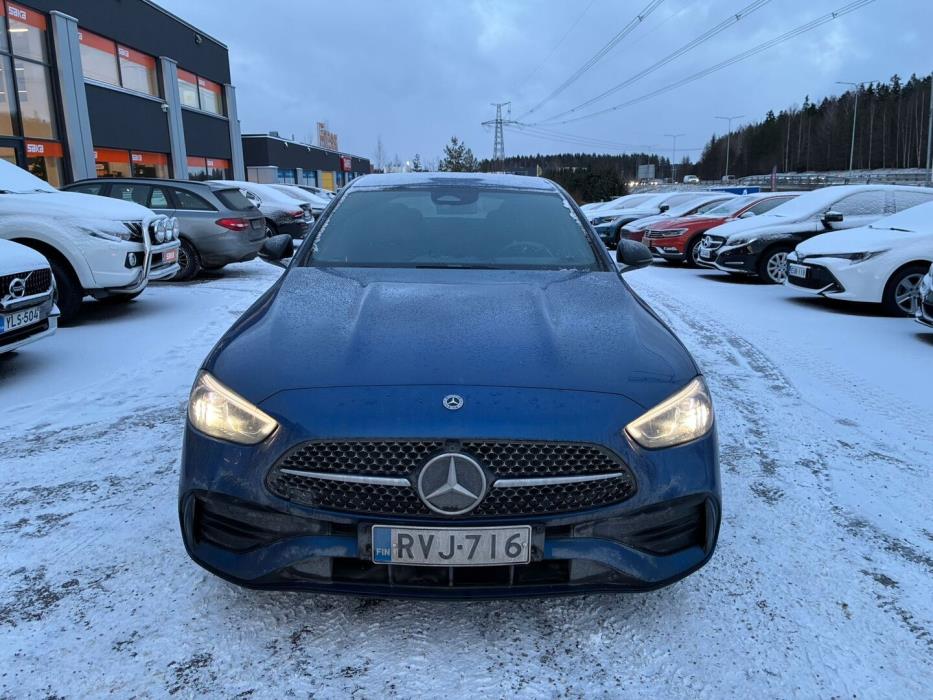 MERCEDES-BENZ C 2023