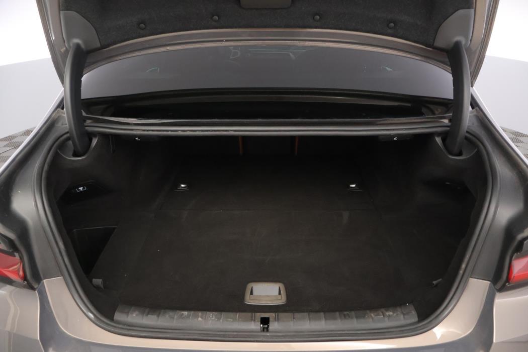 BMW 545 2022