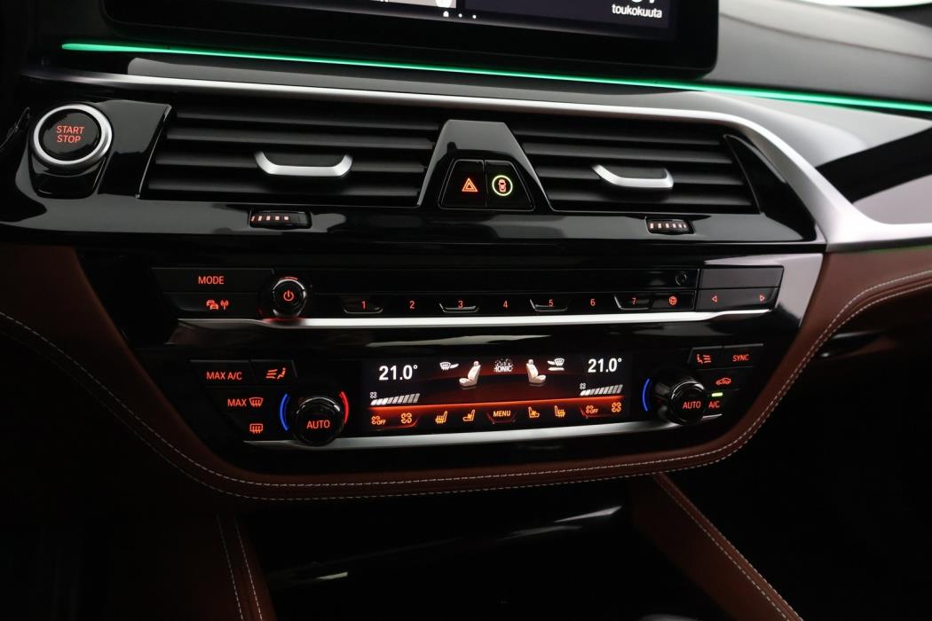 BMW 545 2022