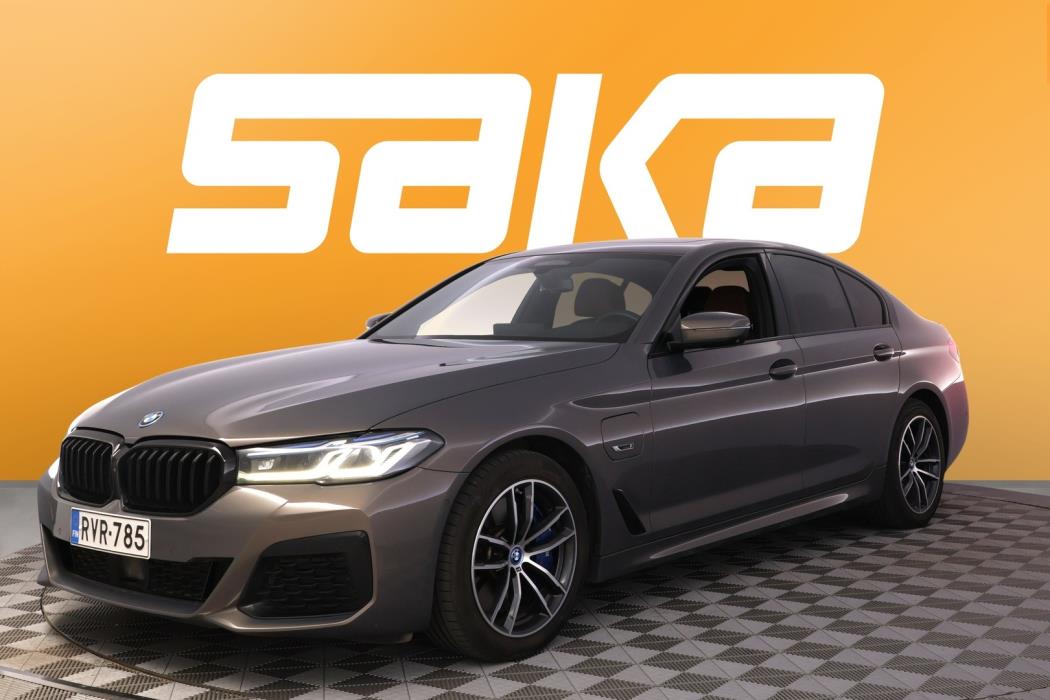 BMW 545 2022