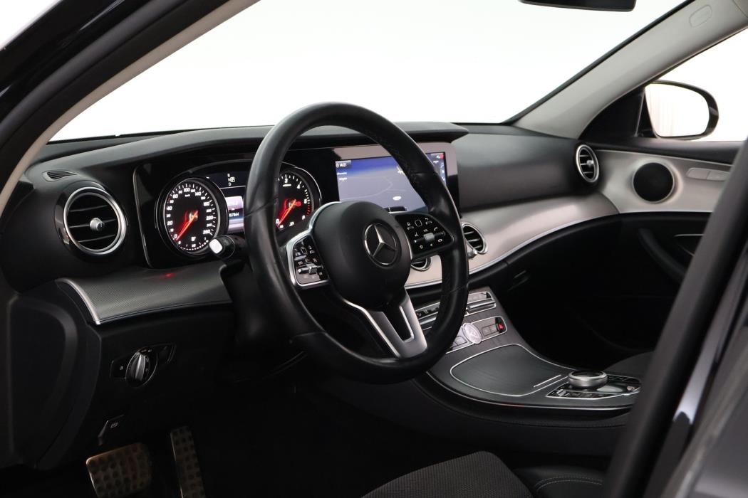 MERCEDES-BENZ E 2019