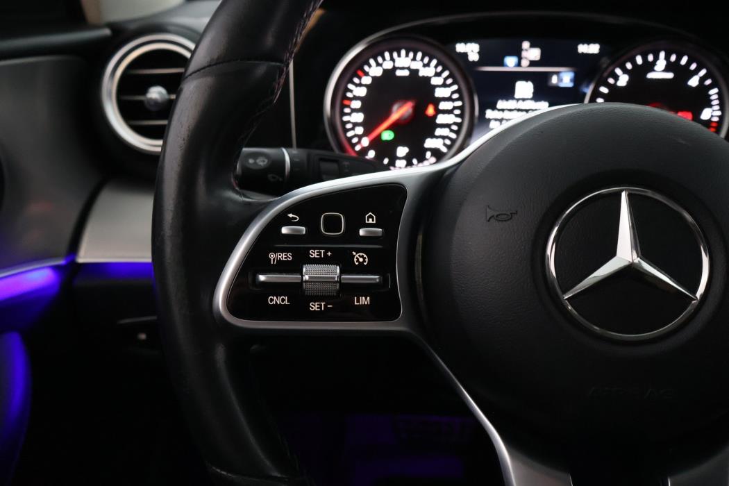 MERCEDES-BENZ E 2019