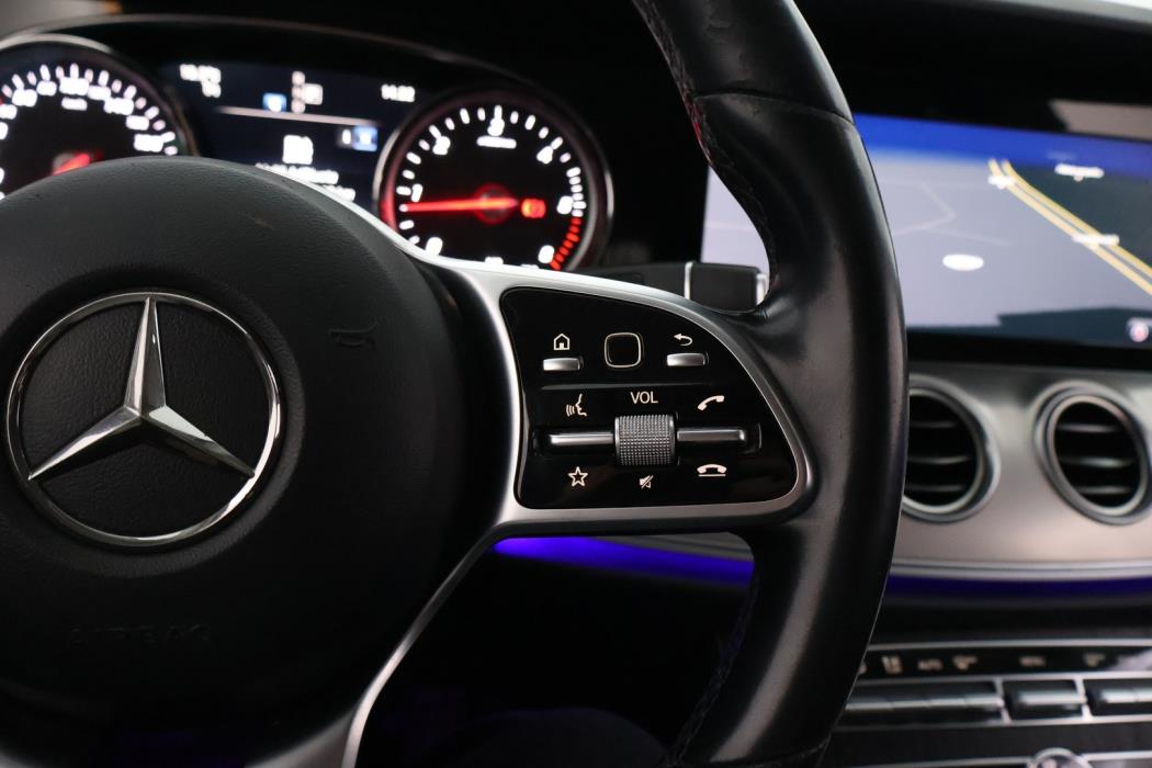 MERCEDES-BENZ E 2019