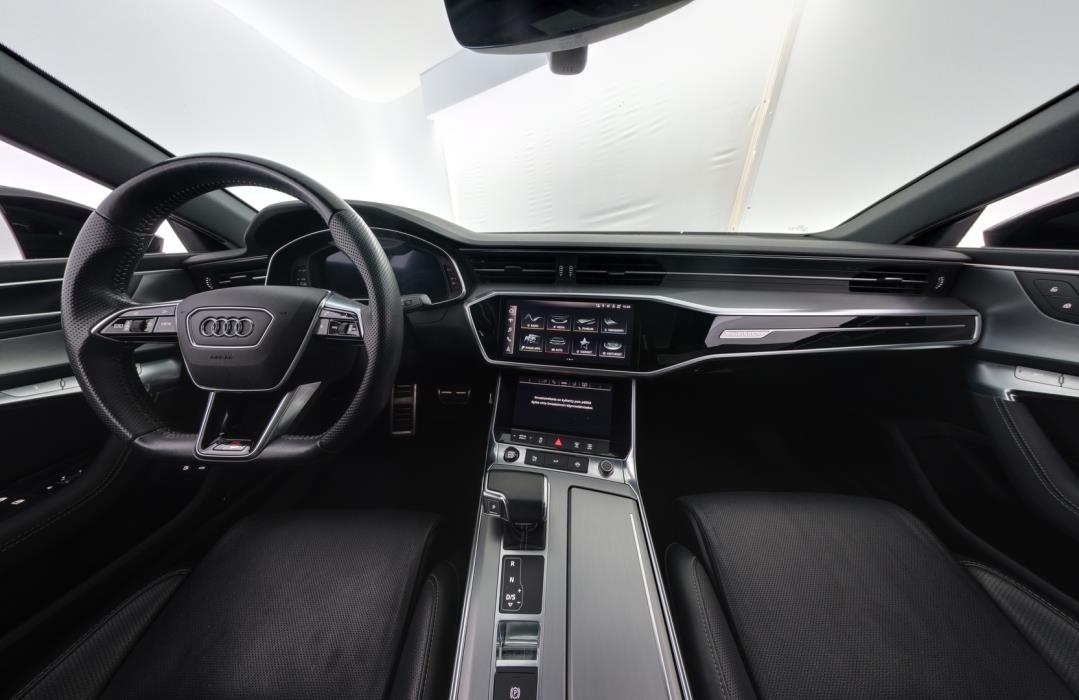 AUDI A7 2021