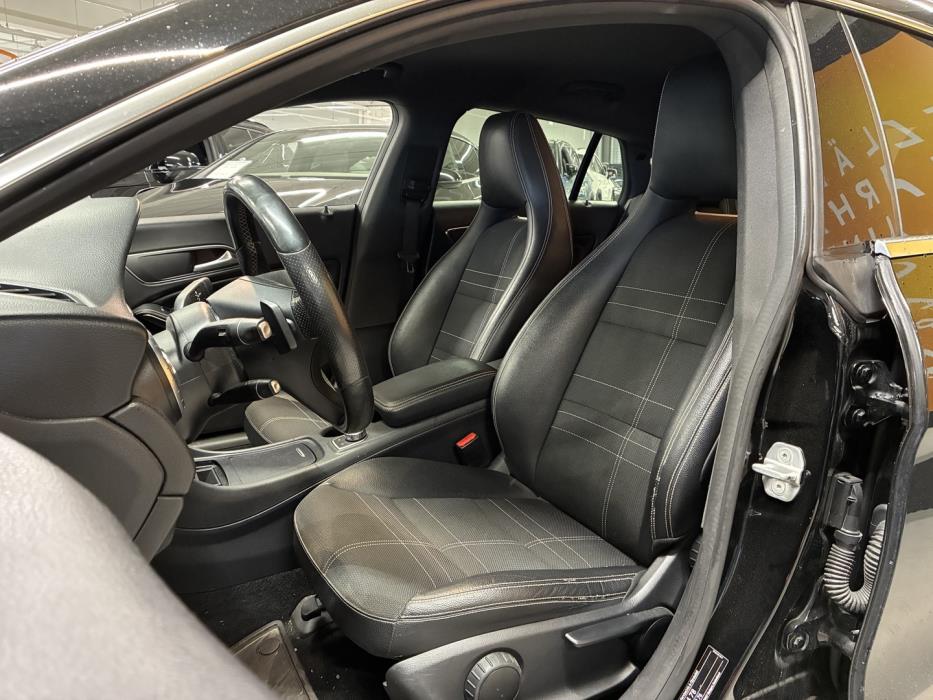 MERCEDES-BENZ CLA 2015