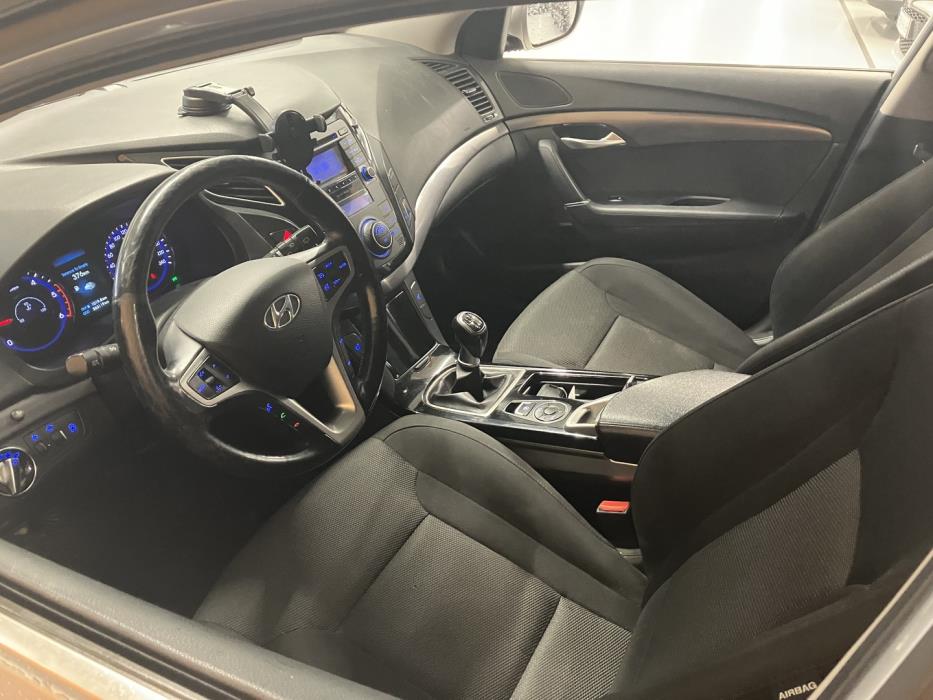 HYUNDAI I40 2014