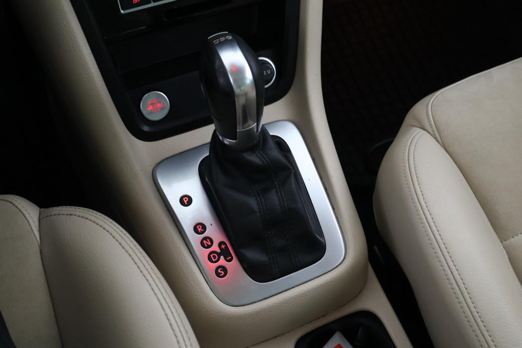 VOLKSWAGEN Sharan 2013