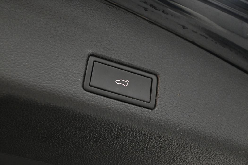 VOLKSWAGEN Sharan 2013