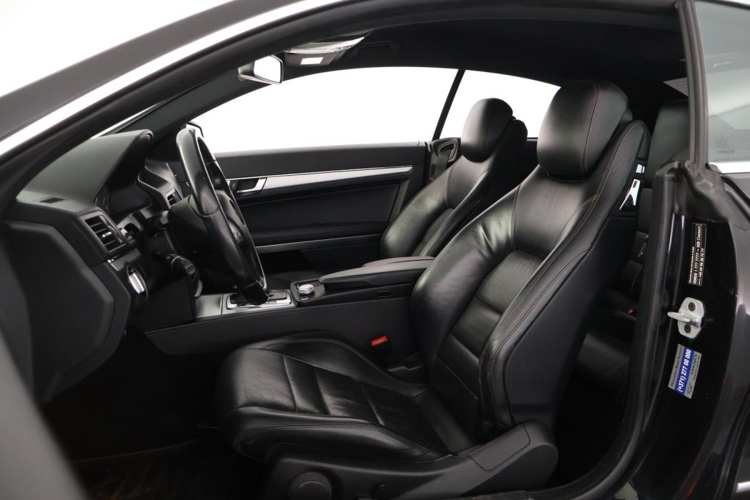 MERCEDES-BENZ E 2011