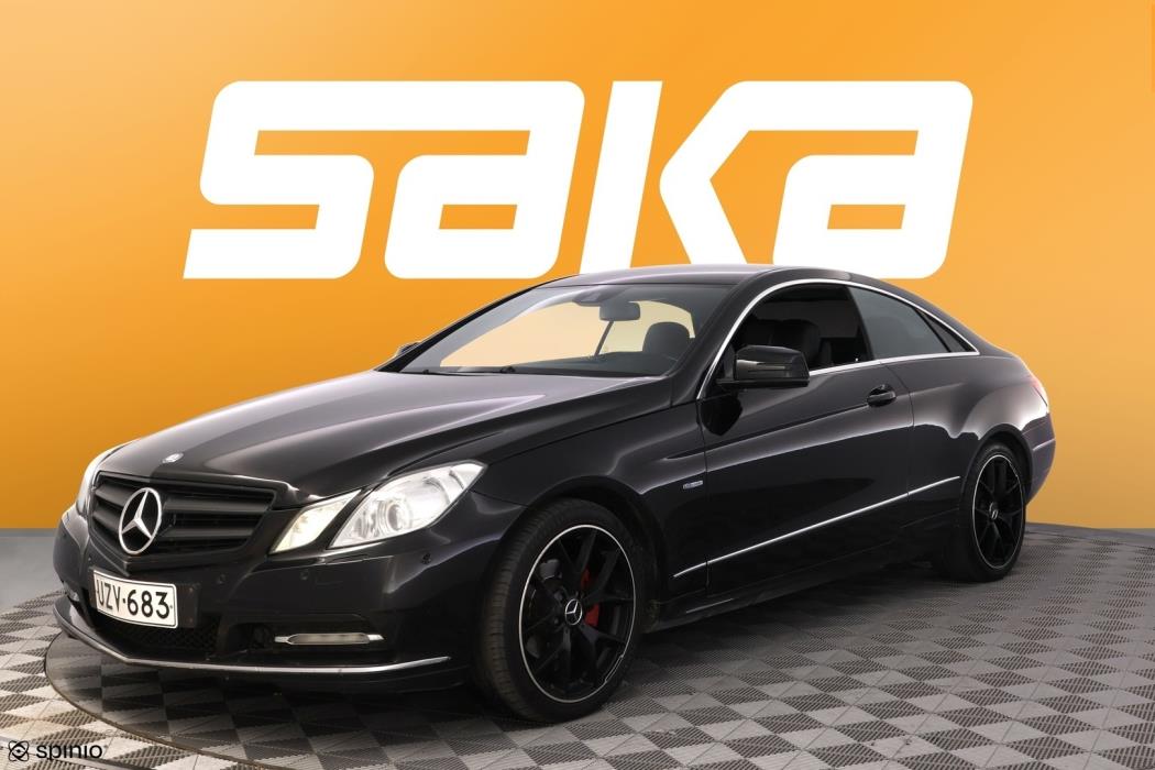 MERCEDES-BENZ E 2011