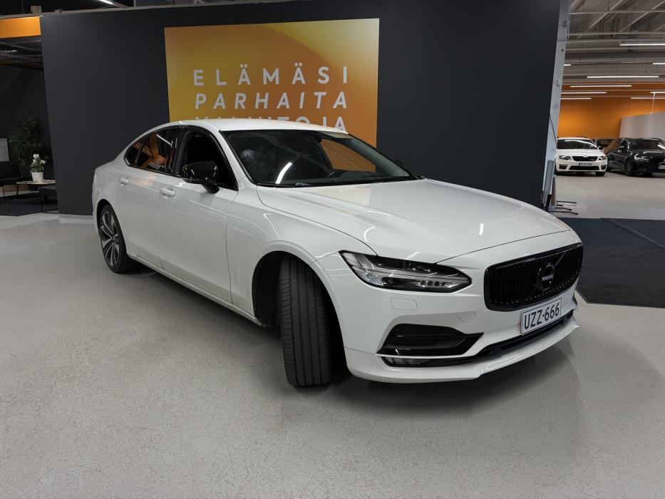 VOLVO S90 2017