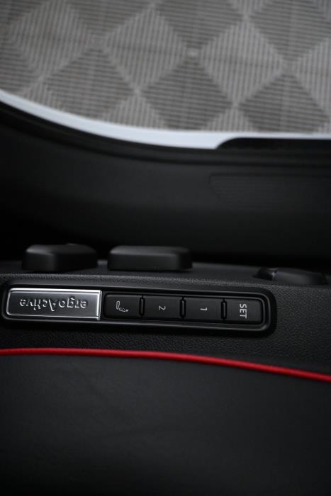 VOLKSWAGEN ID.4 2025