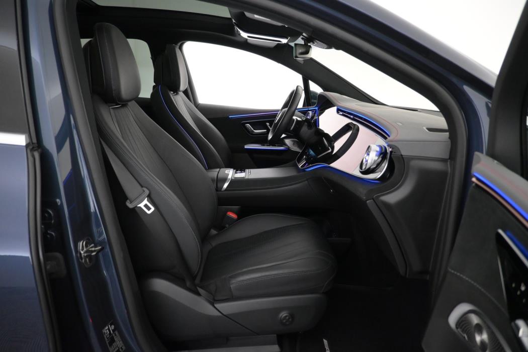 MERCEDES-BENZ EQE SUV 2024