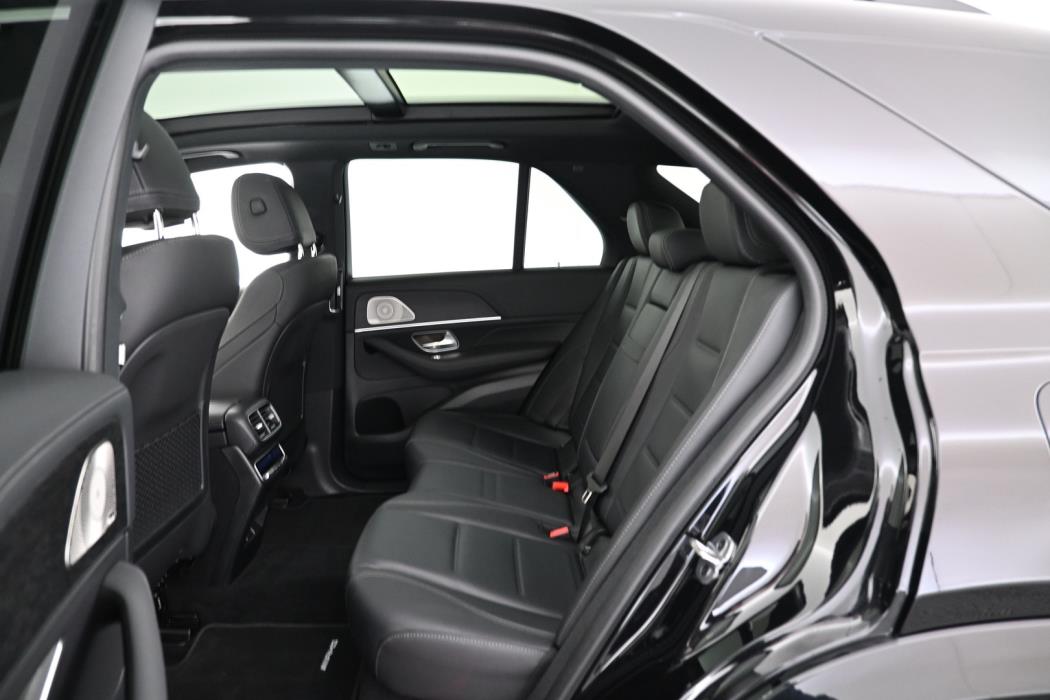 MERCEDES-BENZ GLE 2025