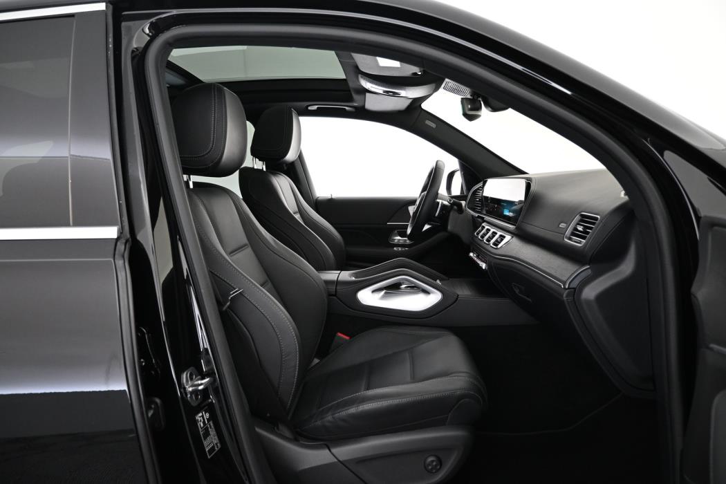 MERCEDES-BENZ GLE 2025