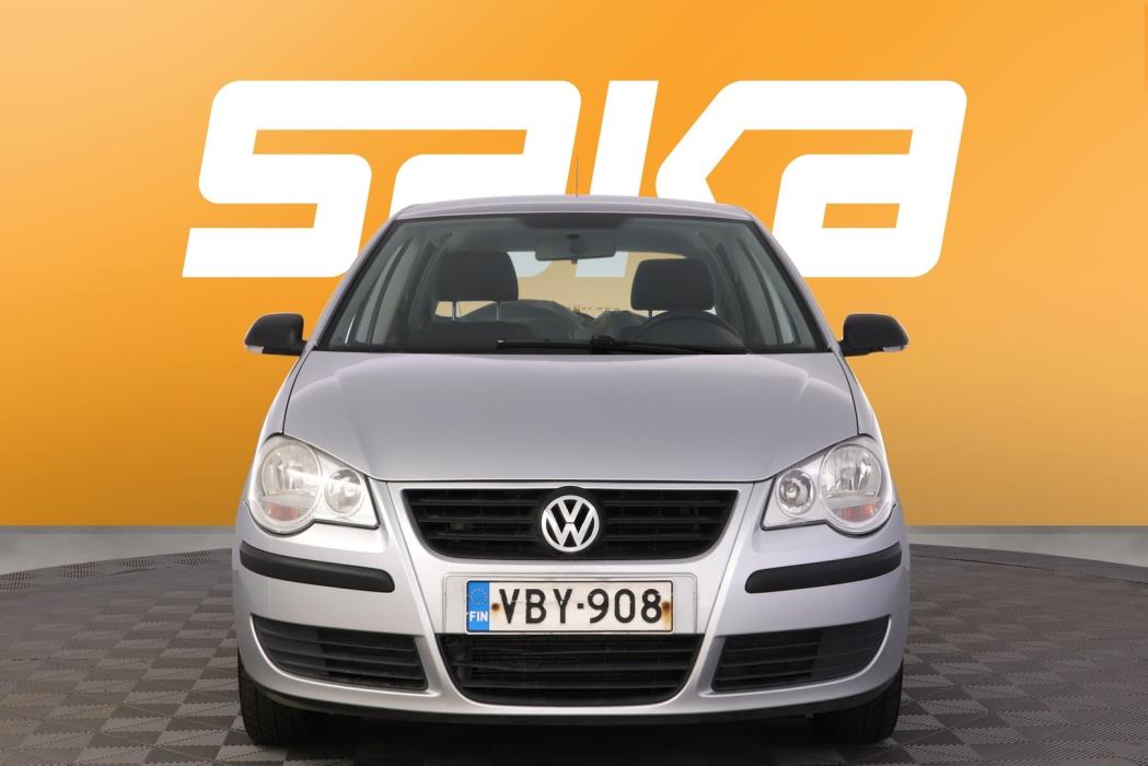 VOLKSWAGEN Polo 2007