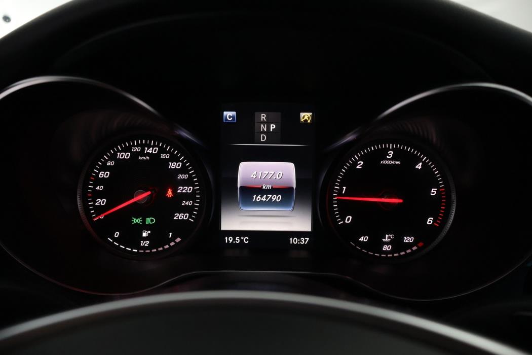 MERCEDES-BENZ C 2017